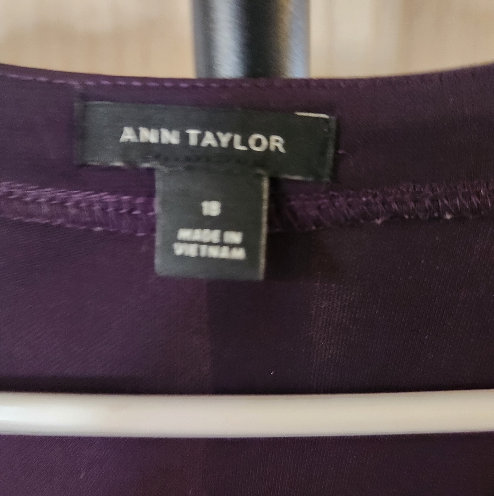 18 Ann Taylor Elegant Purple Wrap Dress - Picture 2 of 4